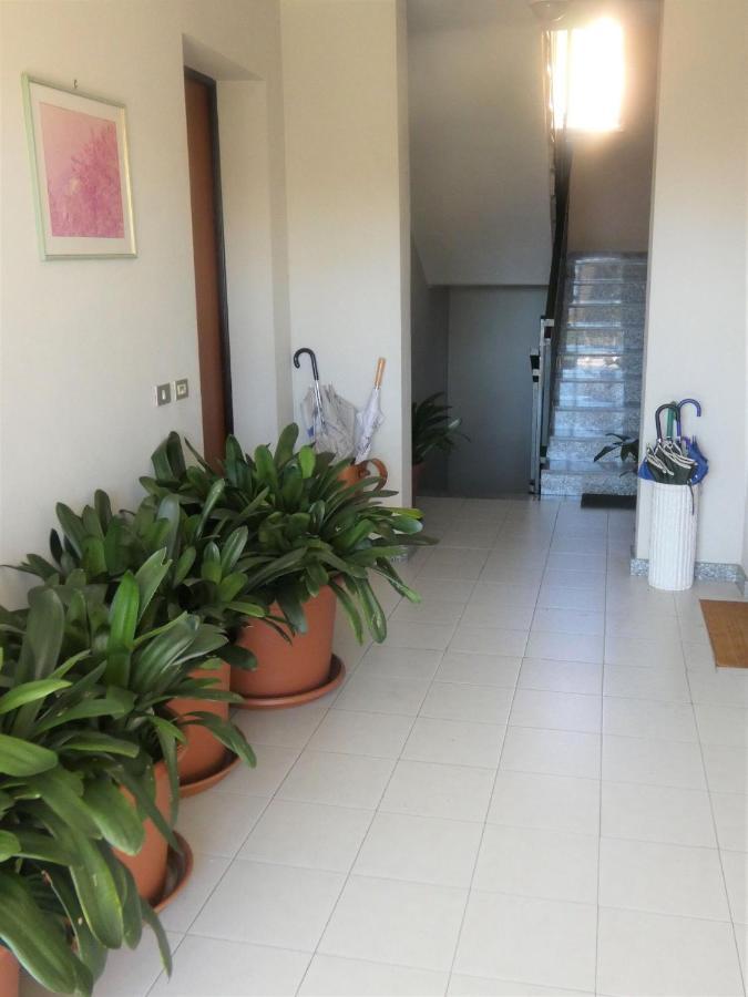 Casa Clivia - 3 Bedroom Apartment With Lake View Стреза Екстер'єр фото